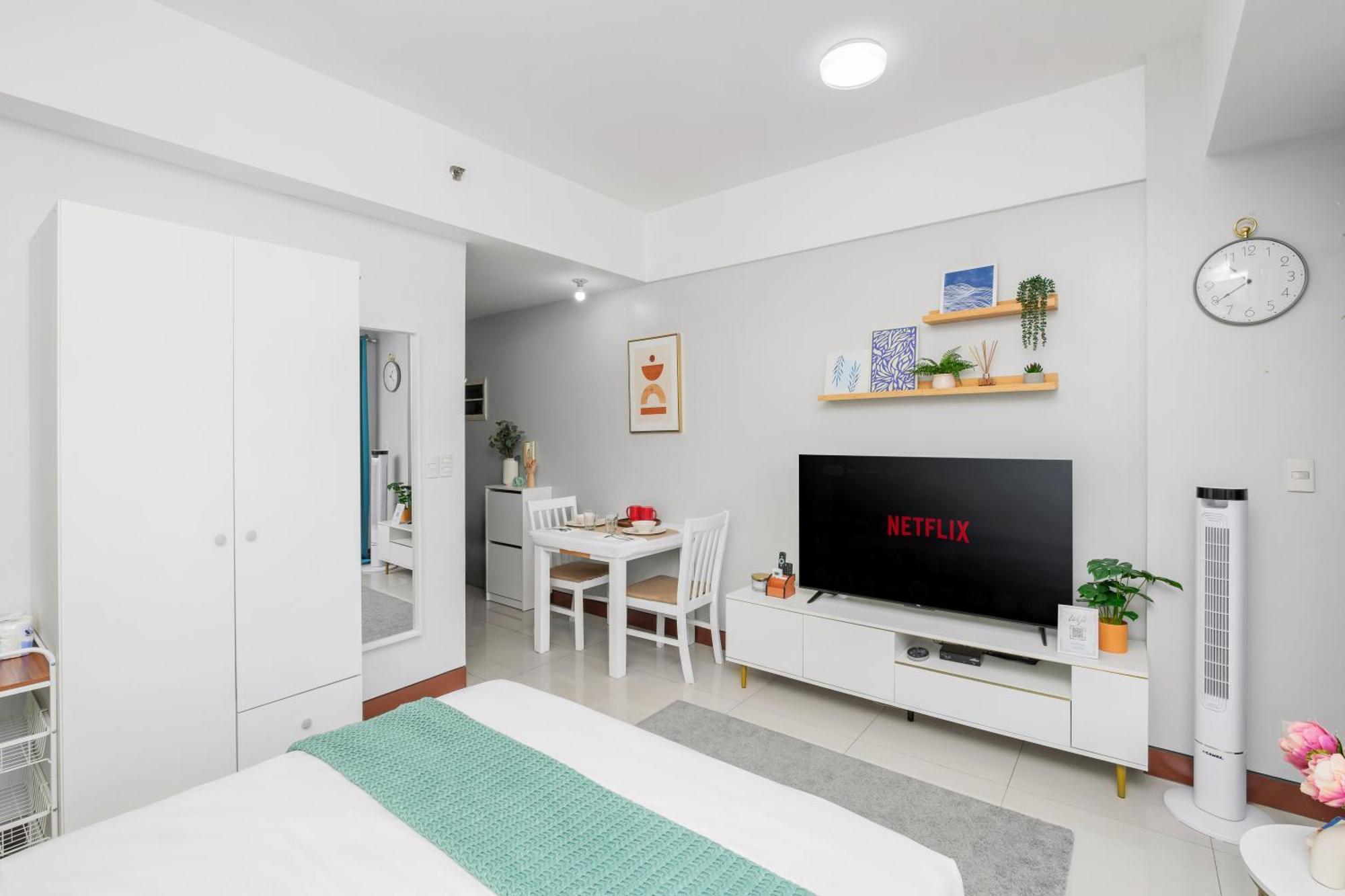 Manhattan Heights Modern Studio Cubao Exterior photo