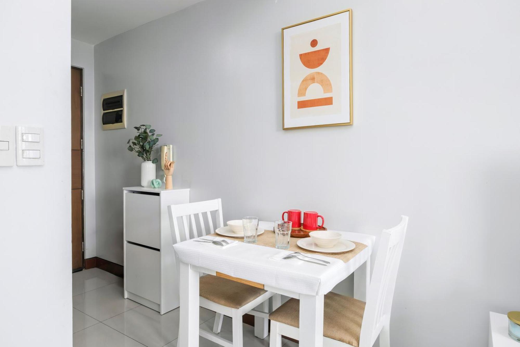 Manhattan Heights Modern Studio Cubao Exterior photo