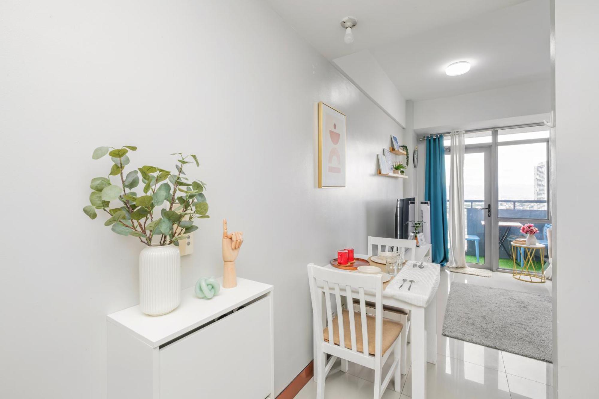 Manhattan Heights Modern Studio Cubao Exterior photo